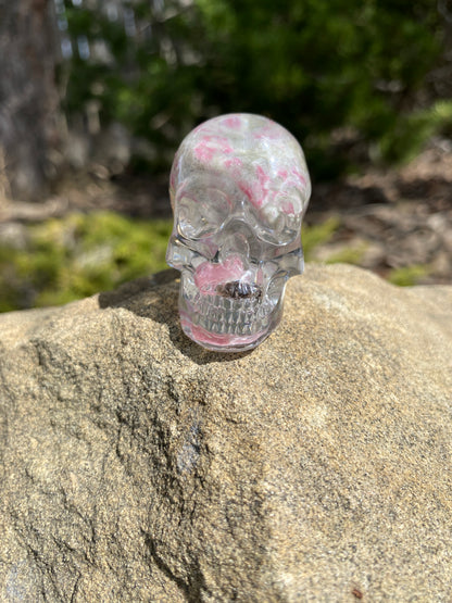 Bessy: Heart Chakra Tiny Skull