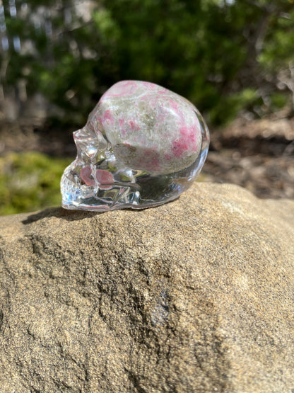 Bessy: Heart Chakra Tiny Skull